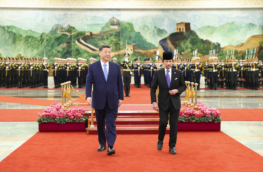 777  文莱苏丹哈桑纳尔会谈.jpg